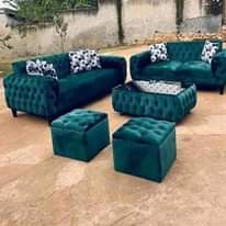 A picture of FINEHOME CREATIONS UG 0750090953