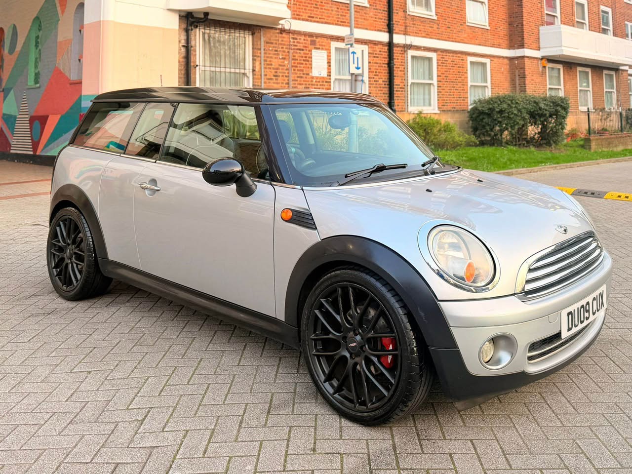mini cooper clubman