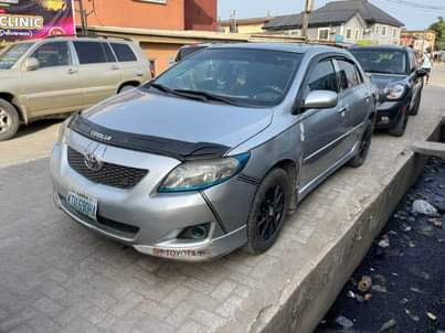 A picture of TOYOTA COROLLA S.