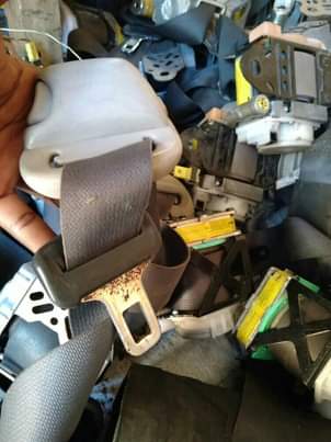 A picture of TUNAUZA SEAT BELT ZA MAGARI ZA AINA ZOTE