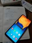 A picture of SAMSUNG A20