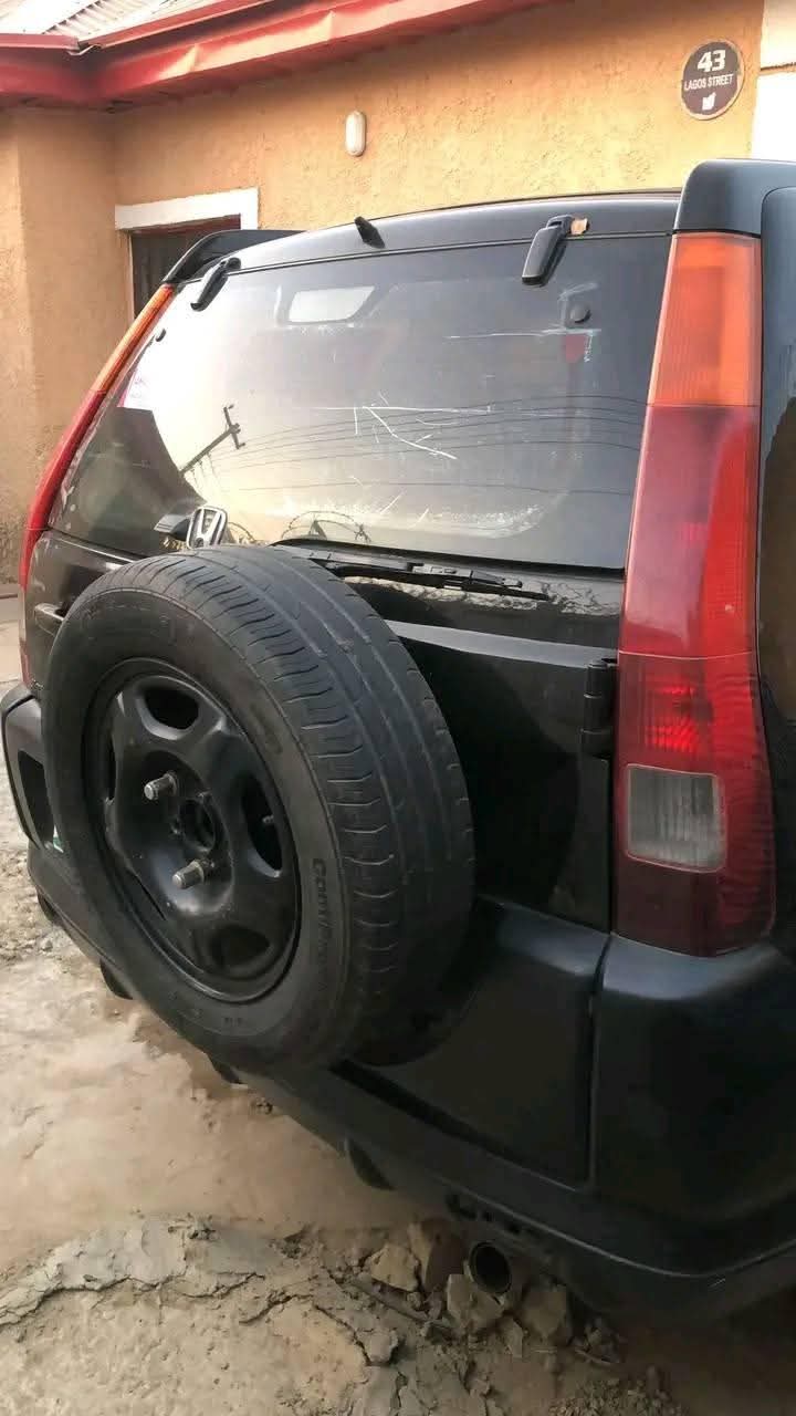 A picture of Abuja deal Crv 05 Engine ok Gear Ac 2.8m Buyer