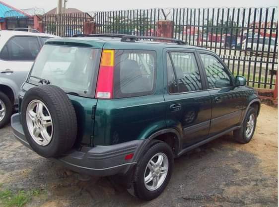 A picture of Auction sales torks Honda CRV buy Nd drive Price 650