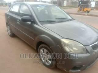 A picture of Kia rio