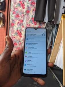 A picture of SAMSUNG A10 S