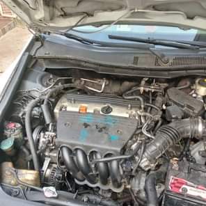 A picture of Neatly Used 2005 Model Honda CR V Untampered 4 Plug
