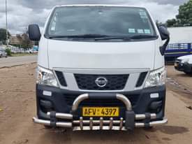 nissan nv350
