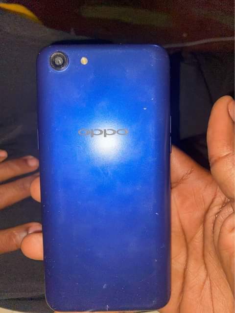 oppo a83