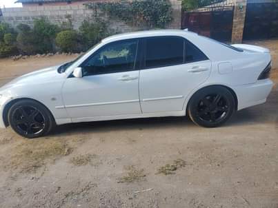 used toyota altezza