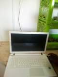 A picture of nauza laptop ya Toshiba