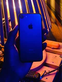 A picture of Iphone 7g Gb 128