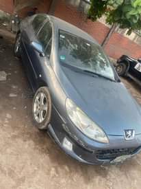 A picture of Peugeot 407 model 2007 automatic
