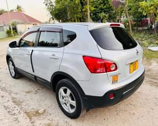 A picture of NISSAN DUALIS BEI MILLION 15 5
