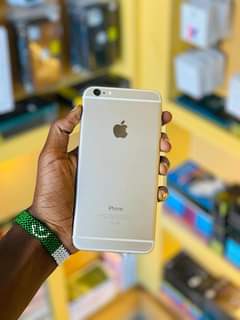 A picture of Iphone 6 plus