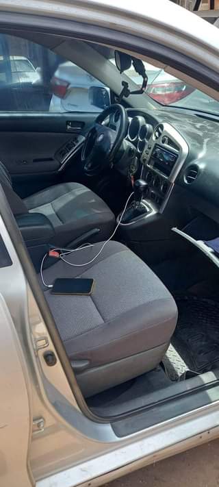 A picture of 2005 Toyota Matrix 1.8