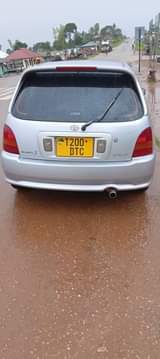 A picture of TOYOTA STARLET GLANZA NAUZA 4.6M 0755353884