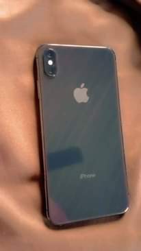A picture of Clean IPhone X Xmas 256gb