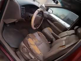 A picture of Toyota sienna 2002 model