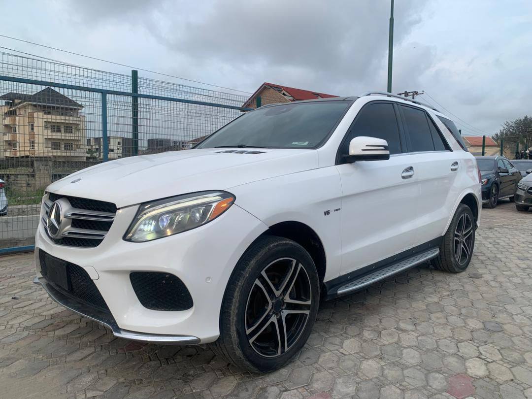 A picture of Foreign used 2016 Mercedes Benz GLE400s