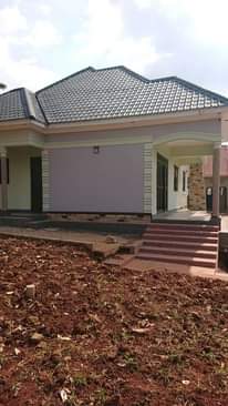 A picture of Painting and interior services