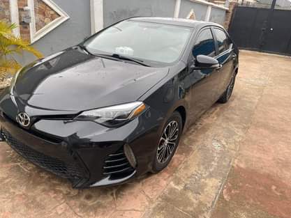 A picture of Toyota Corolla 015