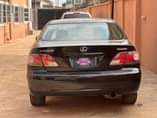 A picture of 04 Lexus ES 330 Read description for full details