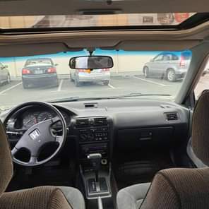A picture of 2000 Honda Accord AKA Hala everything is classy intact ac