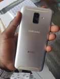 A picture of Samsung a6