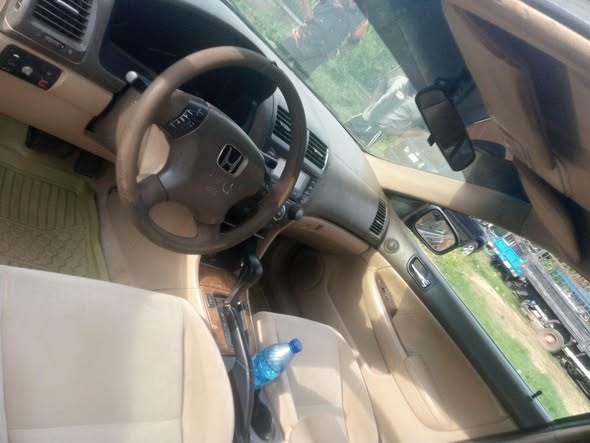 A picture of Honda DC is available for sale