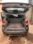 A picture of Toyota matrix 05
