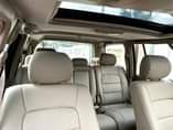A picture of TOYOTA LAND CRUISER V8