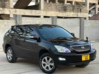 A picture of WhatsApp call 2557 6248 3424 TOYOTA HARRIER DXA Location DSM