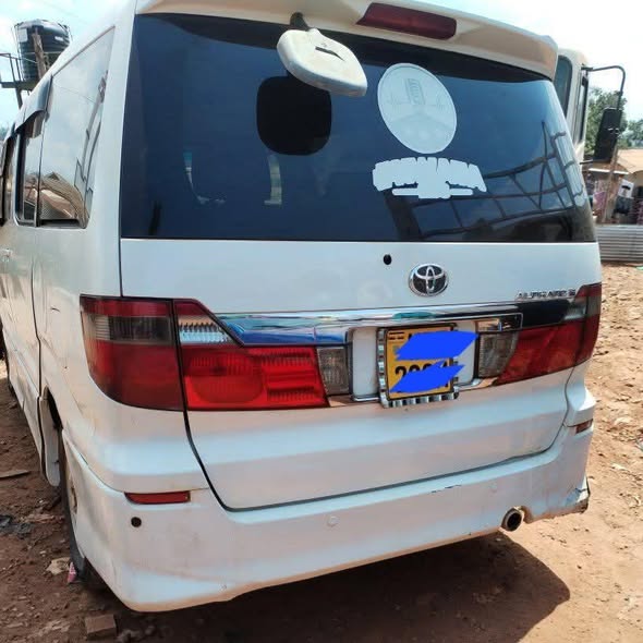 A picture of Toyota Alphard