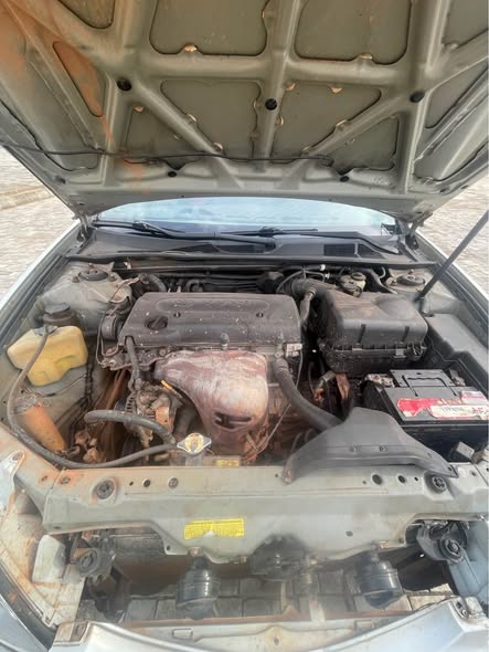 A picture of Neatly Used Registered 2004 Toyota Camry LE