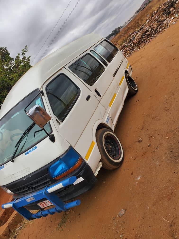 used toyota hiace