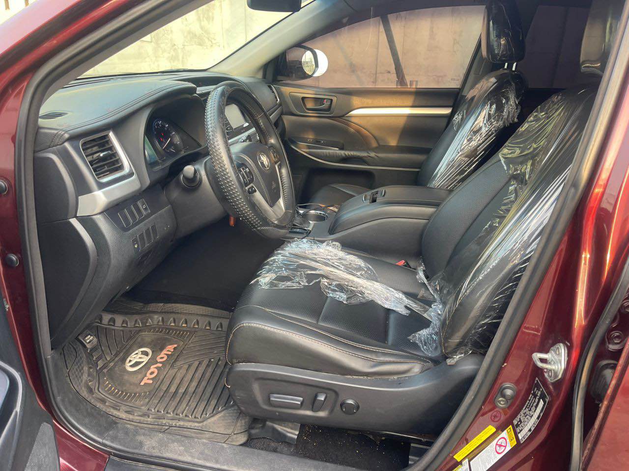 A picture of A year Used Toyota Highlander 2015