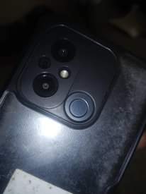 A picture of Nauza Redmi 12c