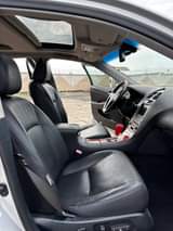 A picture of Lexus ES 350 pure first body everything is intact and