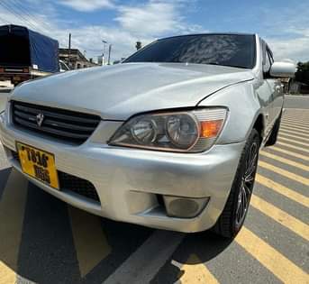 used toyota altezza