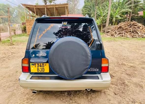 A picture of SUZUKI ESCUDO INJINI NDOGO INAUZWA 3 4M 0743173980
