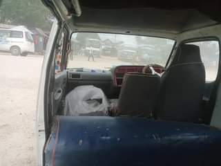 A picture of toyota hiace inauzwa m8.5