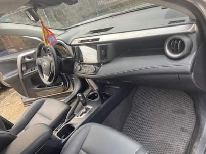 A picture of Toyota RAV4 2017