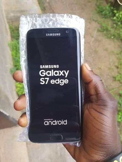 A picture of Samsung Galaxy S7 edge