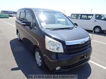 A picture of 2009 Toyota Noah