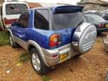 A picture of Rav4 UAR on quick sale 9m ugx Call or WhatsApp