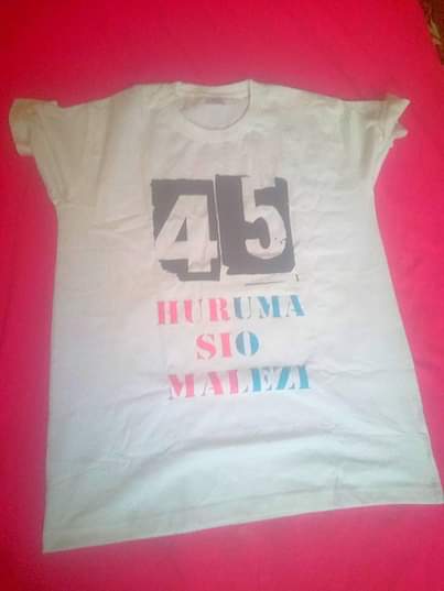 A picture of Ti shirt