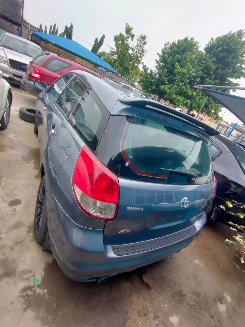 A picture of 2004 TOYOTA MATRIX XR