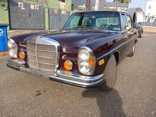 A picture of 1972 Mercedes Benz 280sel Sedan Driven 95 660 kilometers 1972