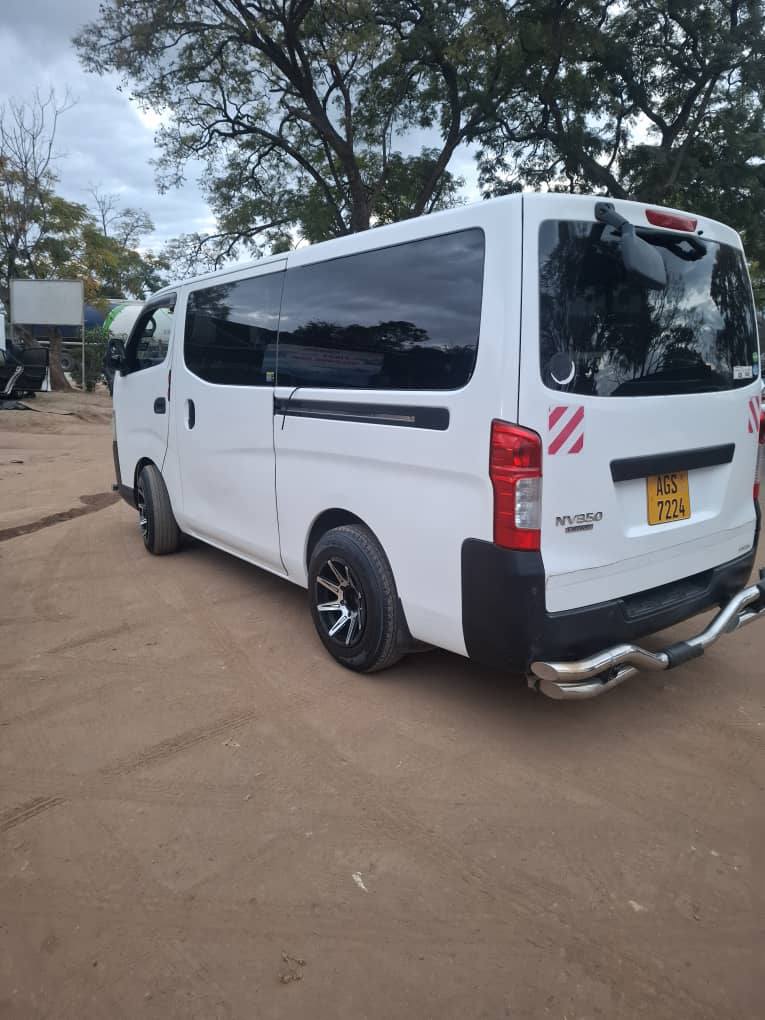 nissan nv350