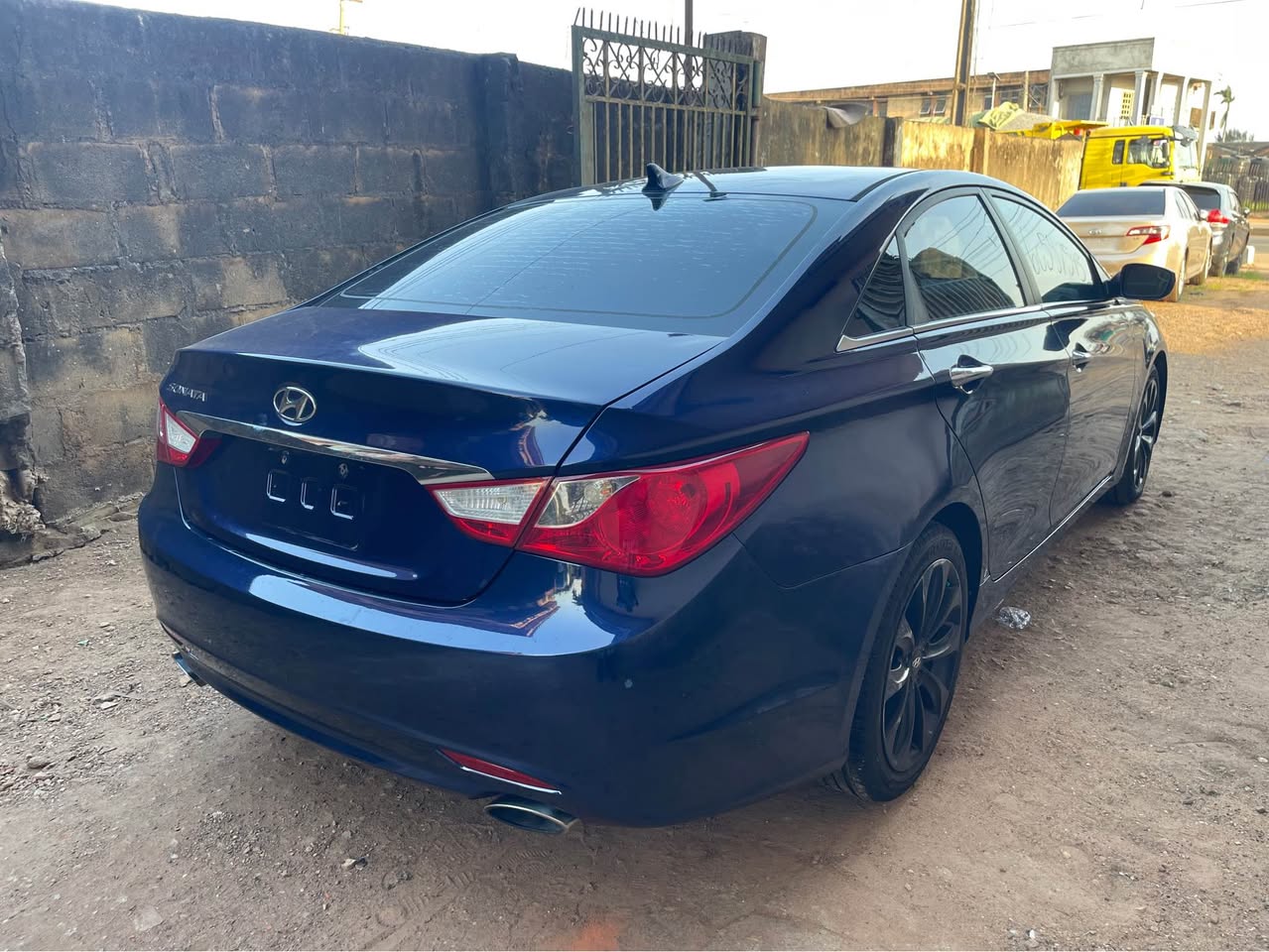 A picture of 2012 Hyundai Sonata